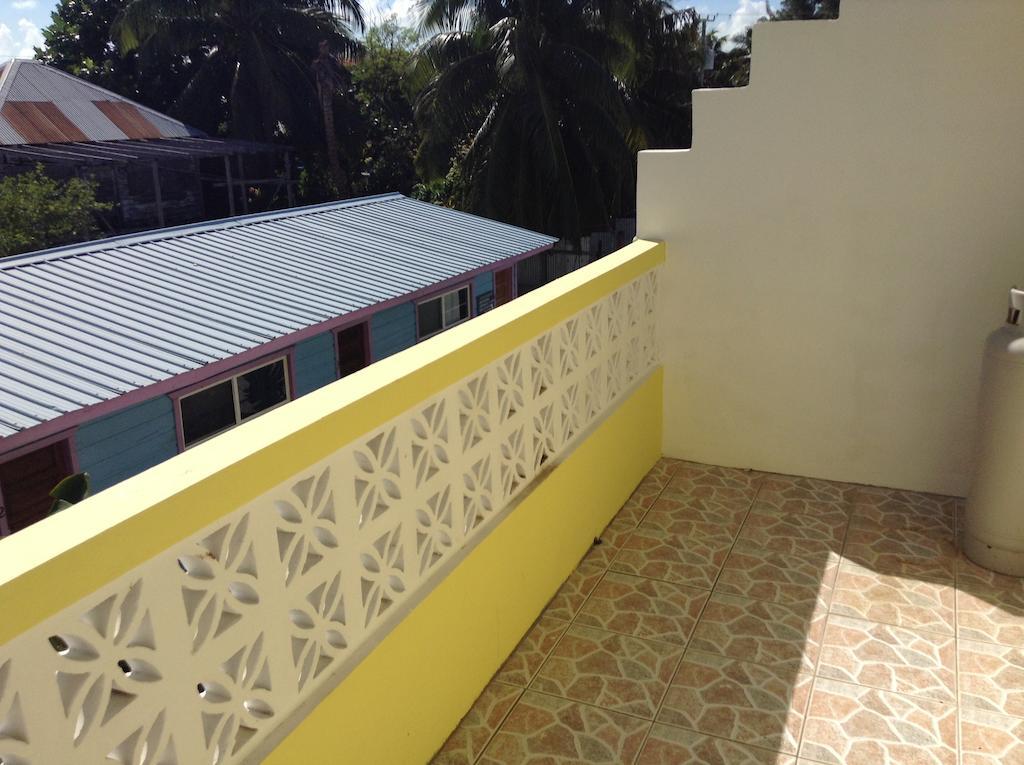 Panchos Villas Caye Caulker Exterior foto