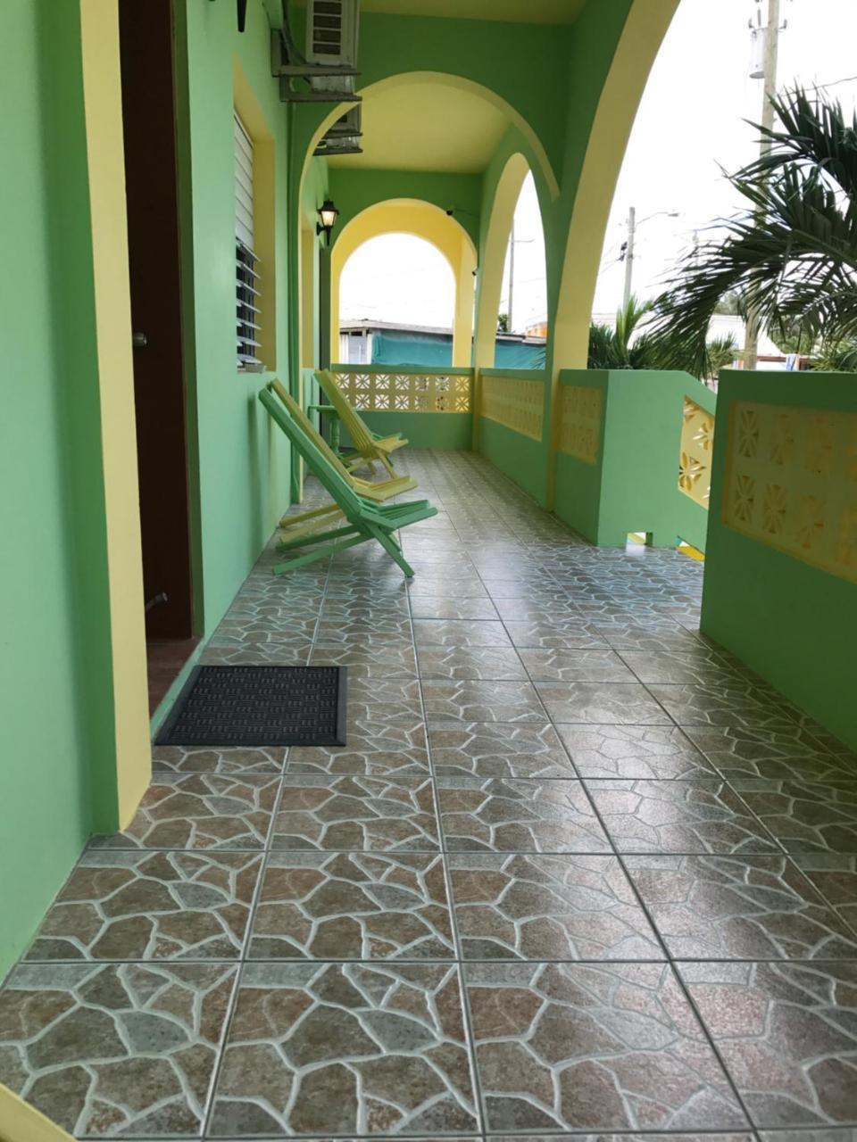 Panchos Villas Caye Caulker Exterior foto